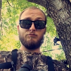 Meet your Posher, Ethan